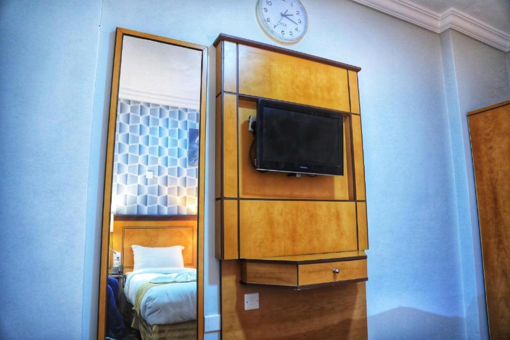 מכה Manart Al Misk Hotel מראה חיצוני תמונה